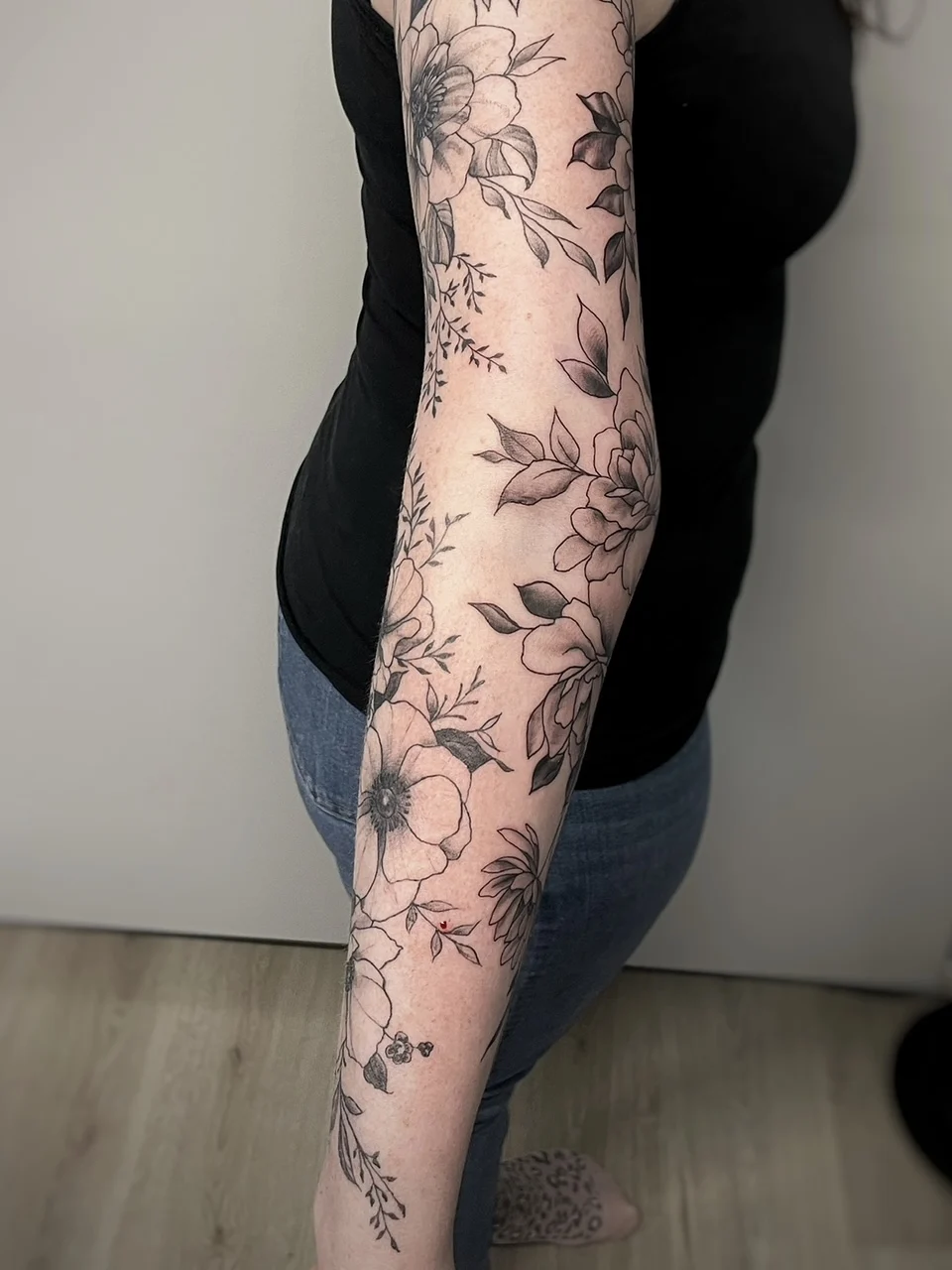 Lonningen Art & Tattoo - 2