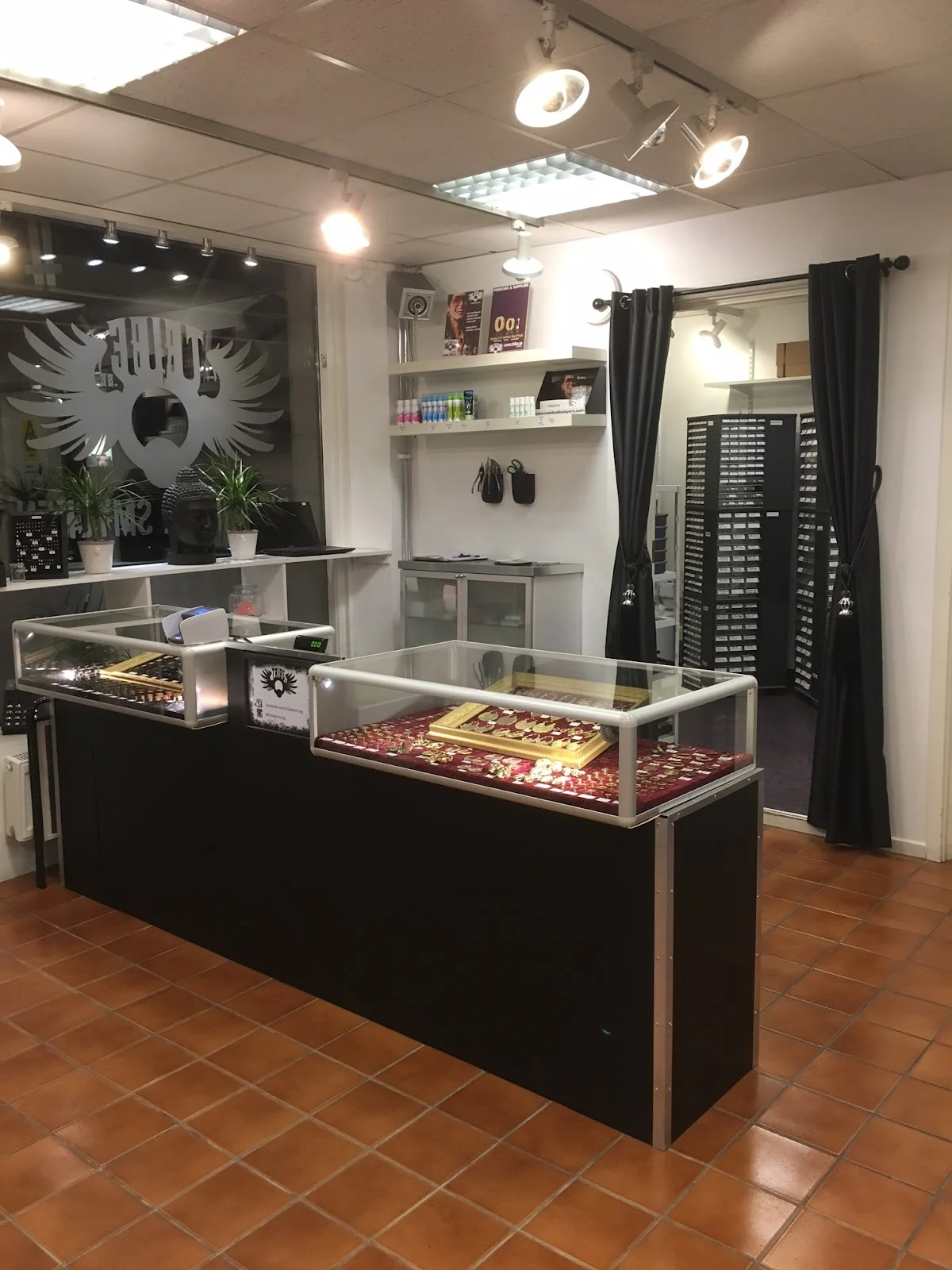 Tribe piercingstudio & webshop - 5